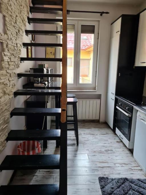 Apartament Raya Maisonette, Ideal Center Sofia Zewnętrze zdjęcie